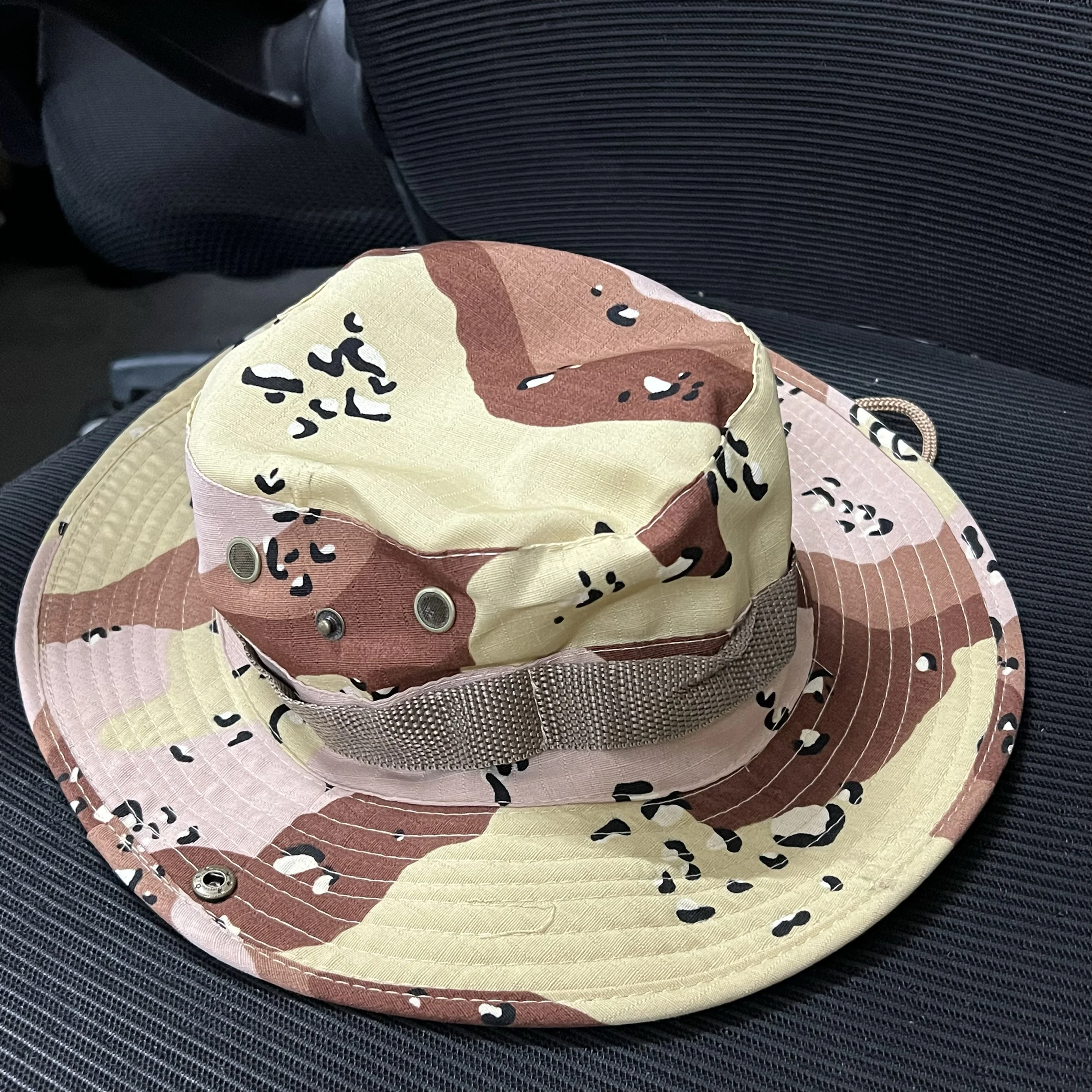 chapeu-de-combate-especial-camuflado-do-deserto-de-seis-cores-chip-de-chocolate-seis-areia-borda-redonda-chapeu-beni
