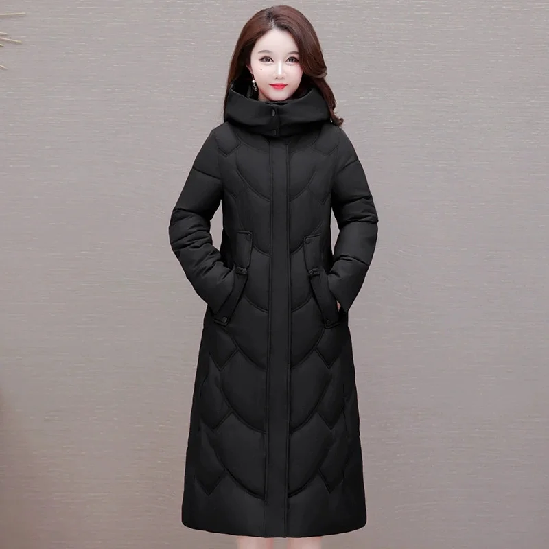 Nuovo Parka invernale Giacca da donna in cotone con cappuccio Giacca lunga imbottita in cotone spesso Cappotto Cappotto da neve di base femminile Abiti per la madre