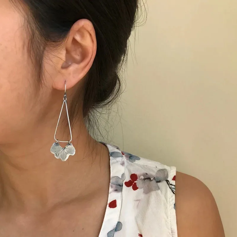 Hot Selling Maple Leaf Charm Mom's Earrings Women Vintage Ethnic Hollowed Geometric Triangle Handmade Jewelry