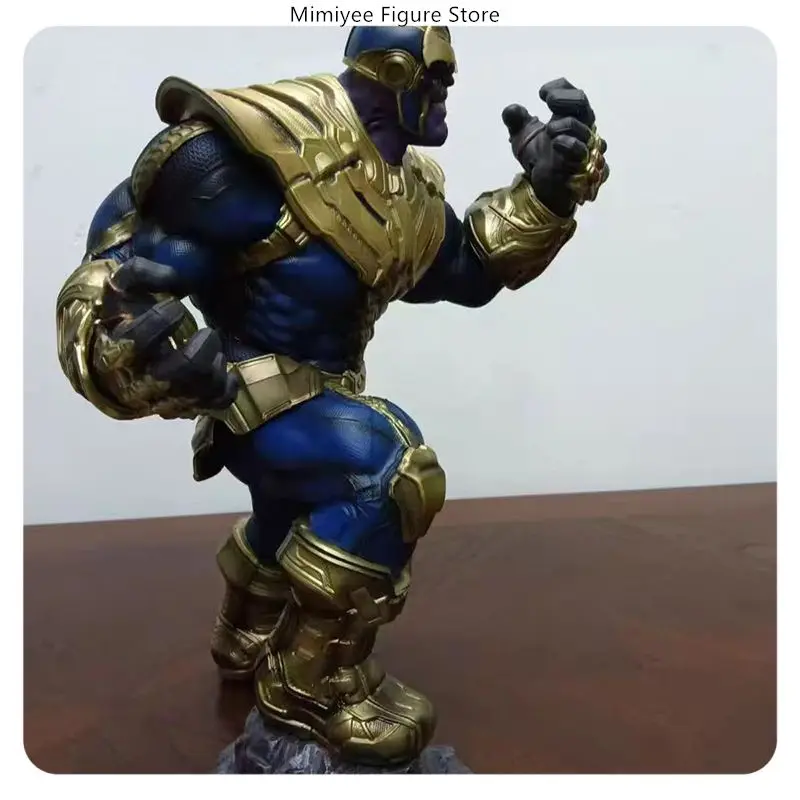 مجموعة هدايا تزيين سطح المكتب من Marvel Thanos Infinity Gauntlet مقاس 36 سم من مادة PVC