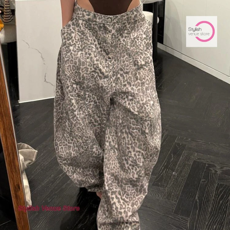 

American plus size loose joker wide wash old leopard print loose casual jeans female spice girls design fashionable mop pants.