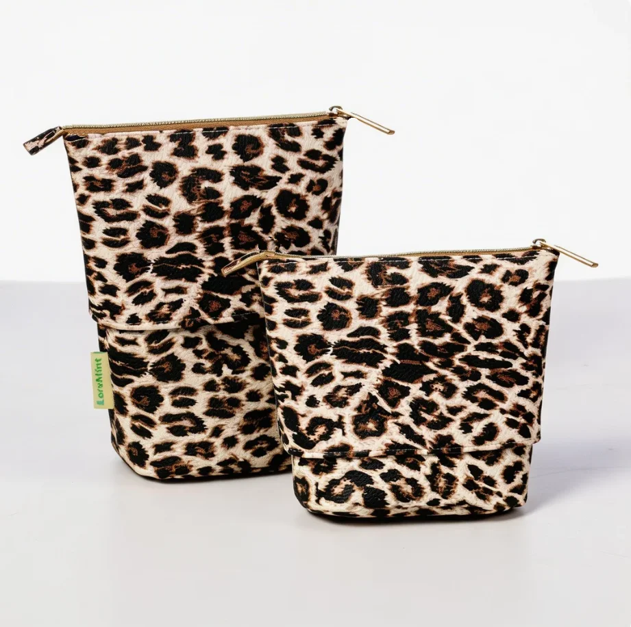 Stand-Up Adjustable Height Cosmetic Organizer Makeup Brush Holder & Travel Bag – Brown Leopard print with 5-Piece Brush Set