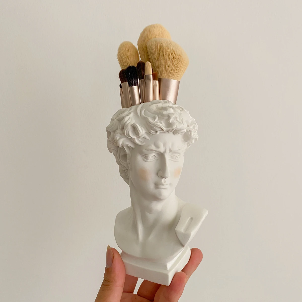 Nordic Portrait Vase Human Head Flower Vase Cachepot Resin David Sculpture Pen Holder Makeup Brush Storage Box Desk Accessories