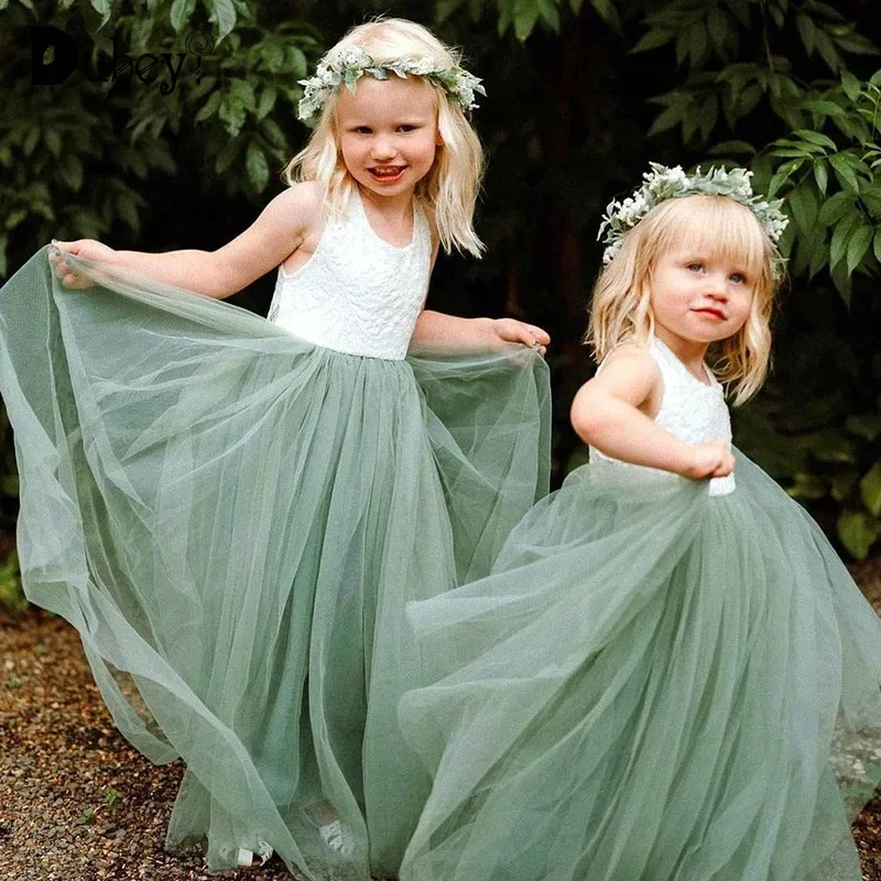 

Kids' Green Tulle Flower Girl Gowns, White Lace - detailed Tops, Sleeveless Prom dress Perfect for Wedding/Group Party Looks
