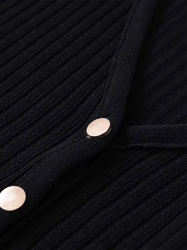 เสื้อโค้ทผู้หญิงสไตล์ยุโรปและอเมริกาแบบใหม่ เรียบง่าย ใช้งานได้หลากหลาย คอวี แขนยาว แต่งระบายหลายชั้น เนื้อผ้านุ่ม