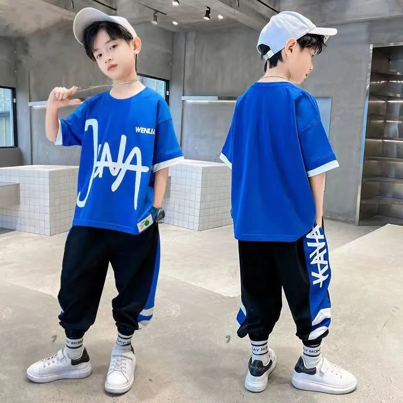 

Kids Boys Summer New Short Sleeved Set Mid Size Childrens Two-Piece Set Academic Style Childrens Clothing Kids Outfits