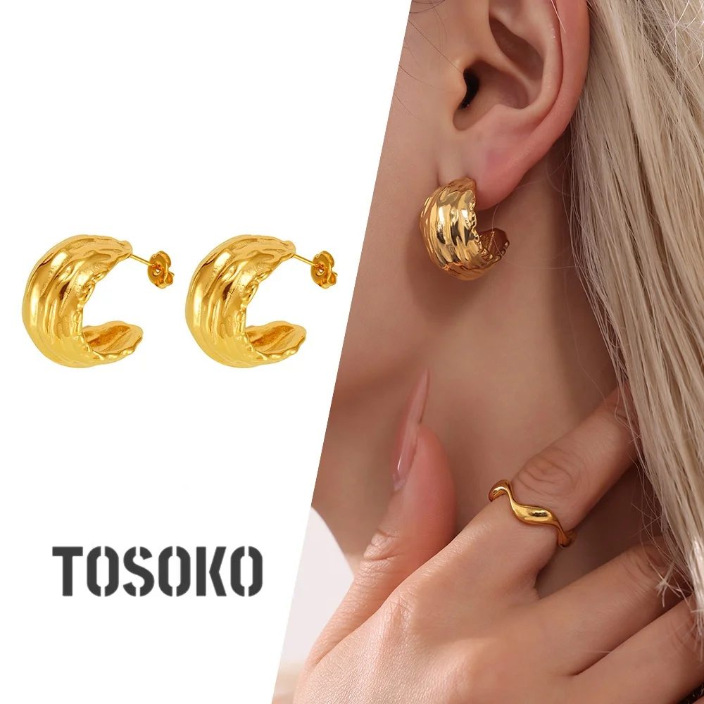 TOSOKO Wrinkled Texture C-Shaped Earrings Lava Fashion Stainless Steel Casting PVD Electroplated Earrings For Women F1654