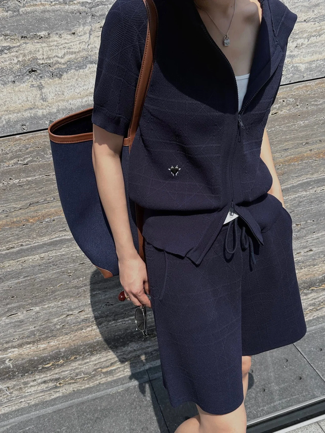 

Повседневный трикотажный комплект Sle Reborn Fiber ort Sve orts для женщин, летняя коллекция, модный костюм из двух предметов с застежкой-молнией