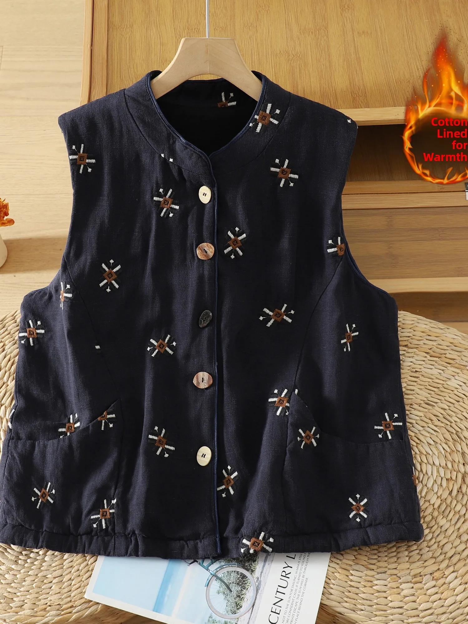 Thickened Retro Women's Vest Winter Outerwear Warm No-Sleeve Tank Top Old Money Style Artistic Fashion for Girls round Neck
