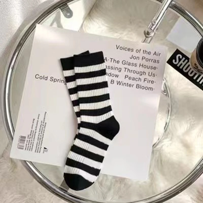 5 Pairs Women\'s Socks Cute Harajuku Warm Sock Simple Striped Short Socks Fashion Spring Autumn Women\'s Mid Tube Socks