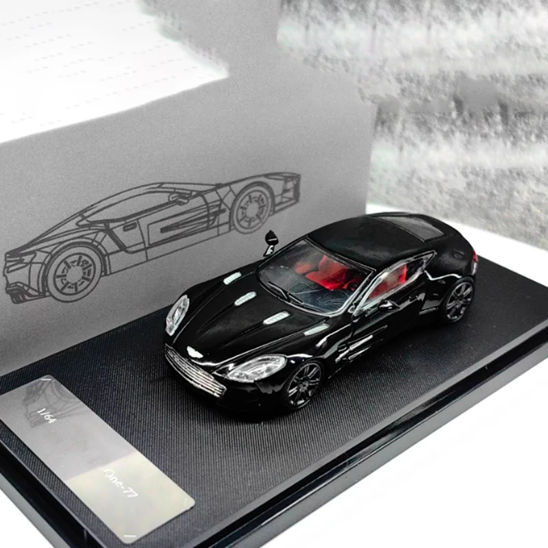 

Оригинальная модель автомобиля из сплава 1/64 ONE-77, статическая коллекция, украшенные праздничными подарками, игрушки