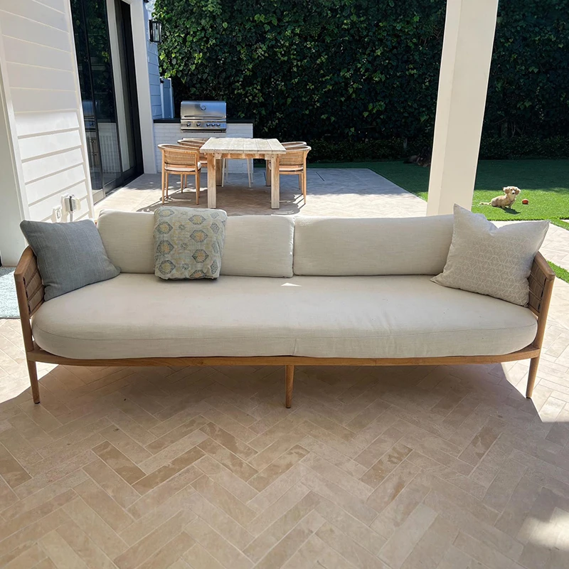 #Villa Outdoor Teak Sofa Courtyard Garden Hotel All-weather Leisure Waterproof And Sunscreen Patio Coffee Table Furniture