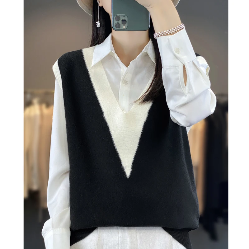 Women's patchwork V-neck knit sweater vest sleeveless ribbed preppy pullover women's fashion vest Fall/Winter 2023