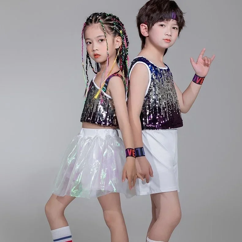 ملابس أداء التشجيع مطرزة للأطفال ، أزياء رقص الشوارع ، ملابس الهيب هوب للبنات