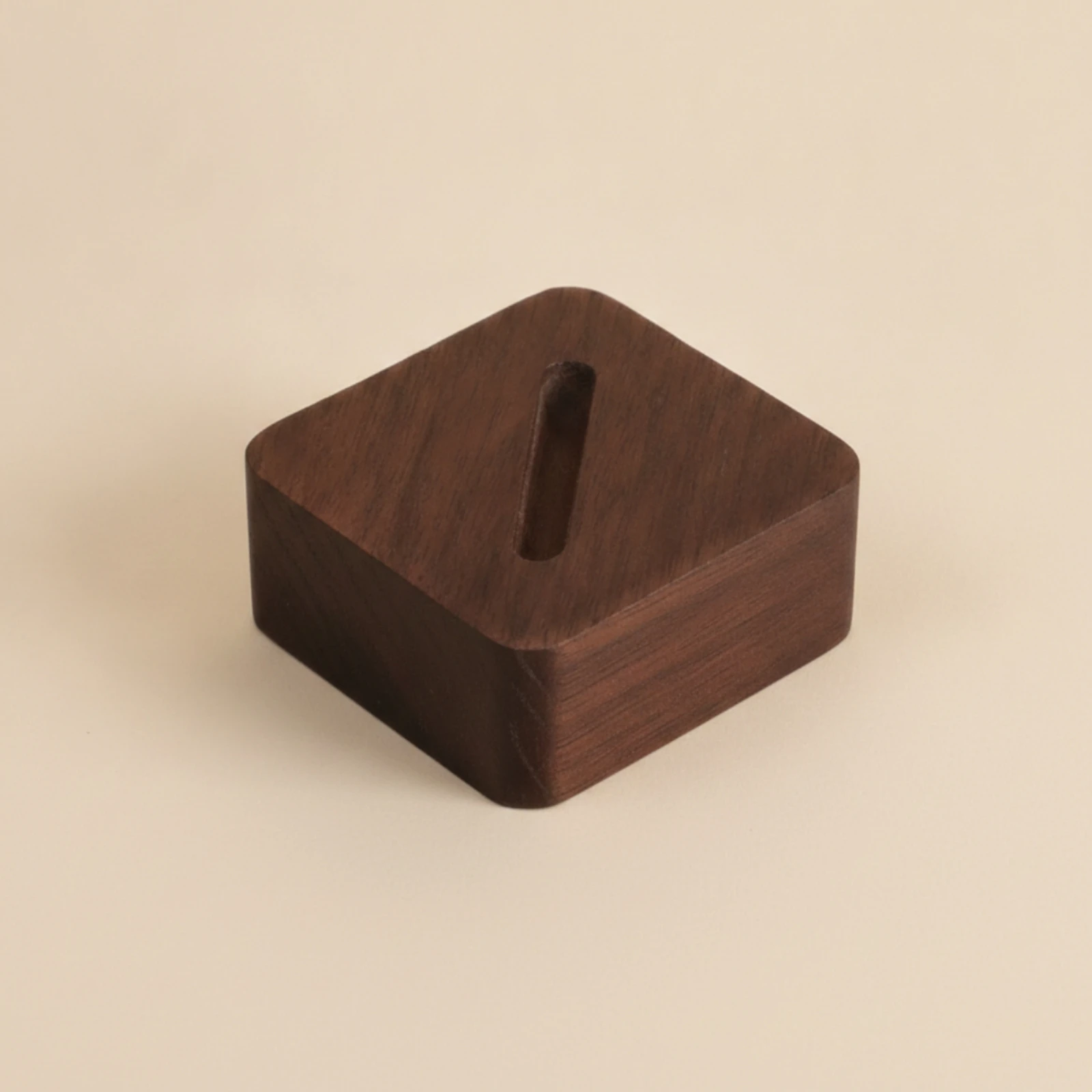 

Walnut Wood Band Holder Display Sturdy Wood Band Holder Display Stand Long-Lasting Compact for Jewelry Retailer, Shop Counter