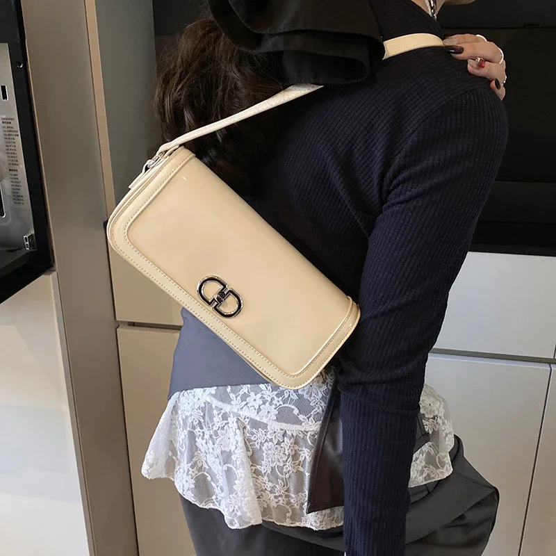 

Luxury Women's Leather Shoulder Handbag - Designer Crossbody Bag Elegant Messenger Tote for Ladies
