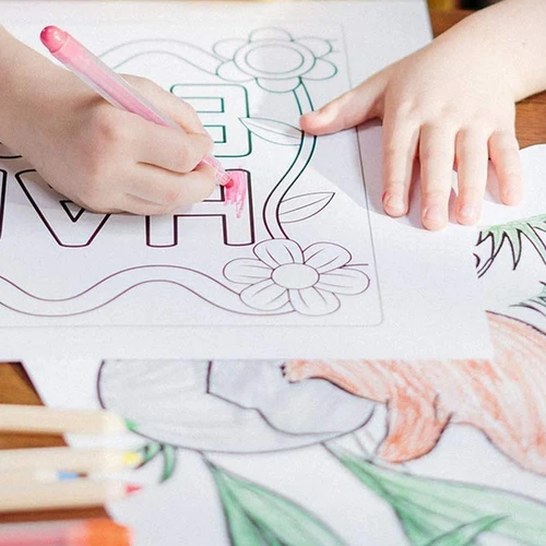 الورق والوسائط القابلة للطباعة