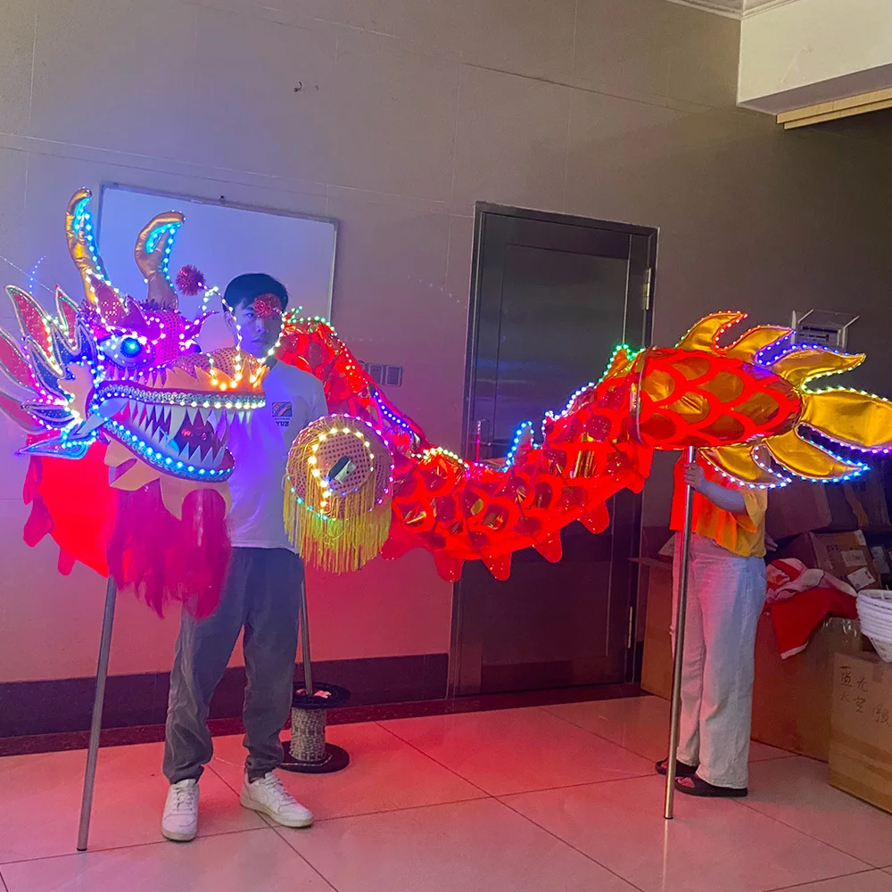 Chinese traditional festival dragon dance Spring Festival Christmas party LED luminous dragon nightclub atmosphere dragon dance