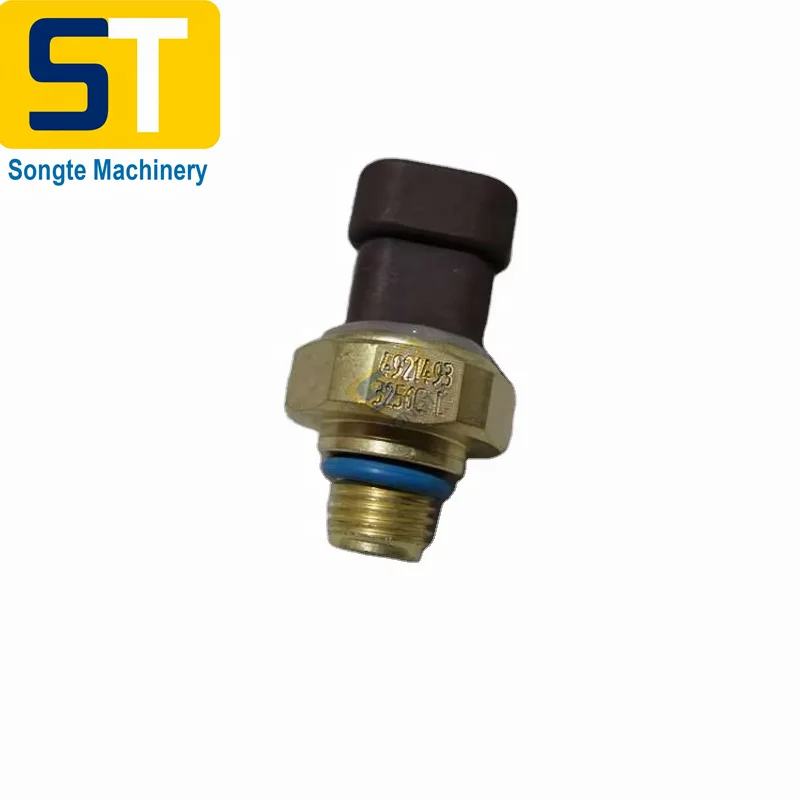 High Quality 4921493 Turbo Boost Oil Pressure Switch for M11 QSM Engine Spare Parts