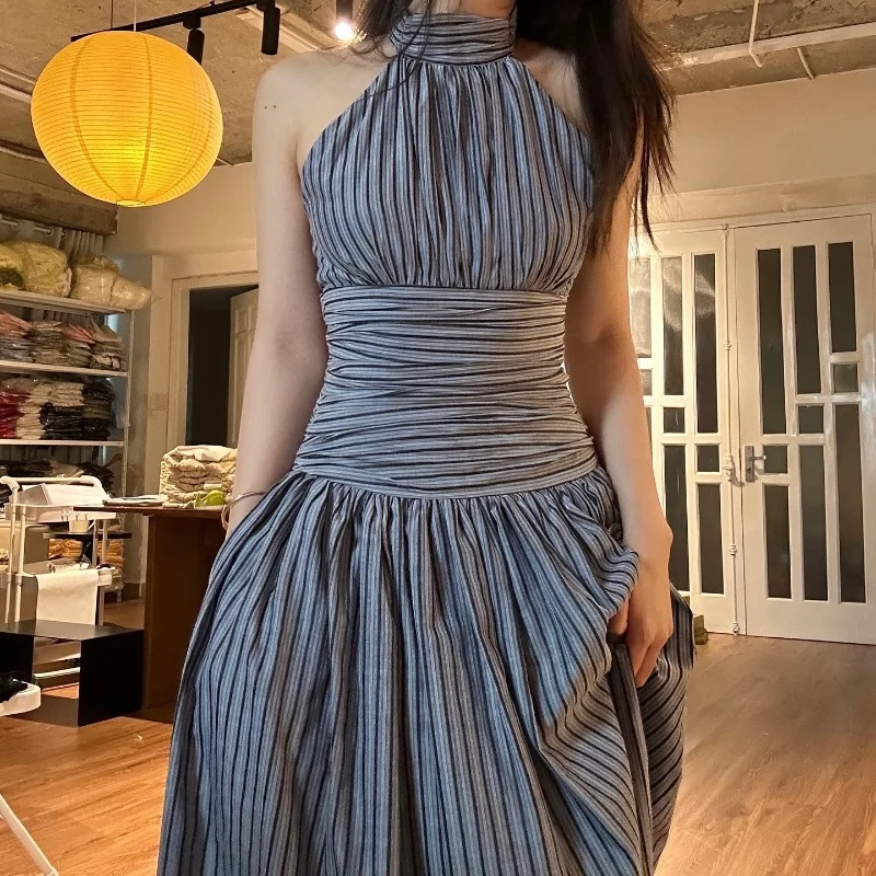 

2026 Spring New Fashion Personality Halter Waist Temperament High Waist Loose Striped Dress