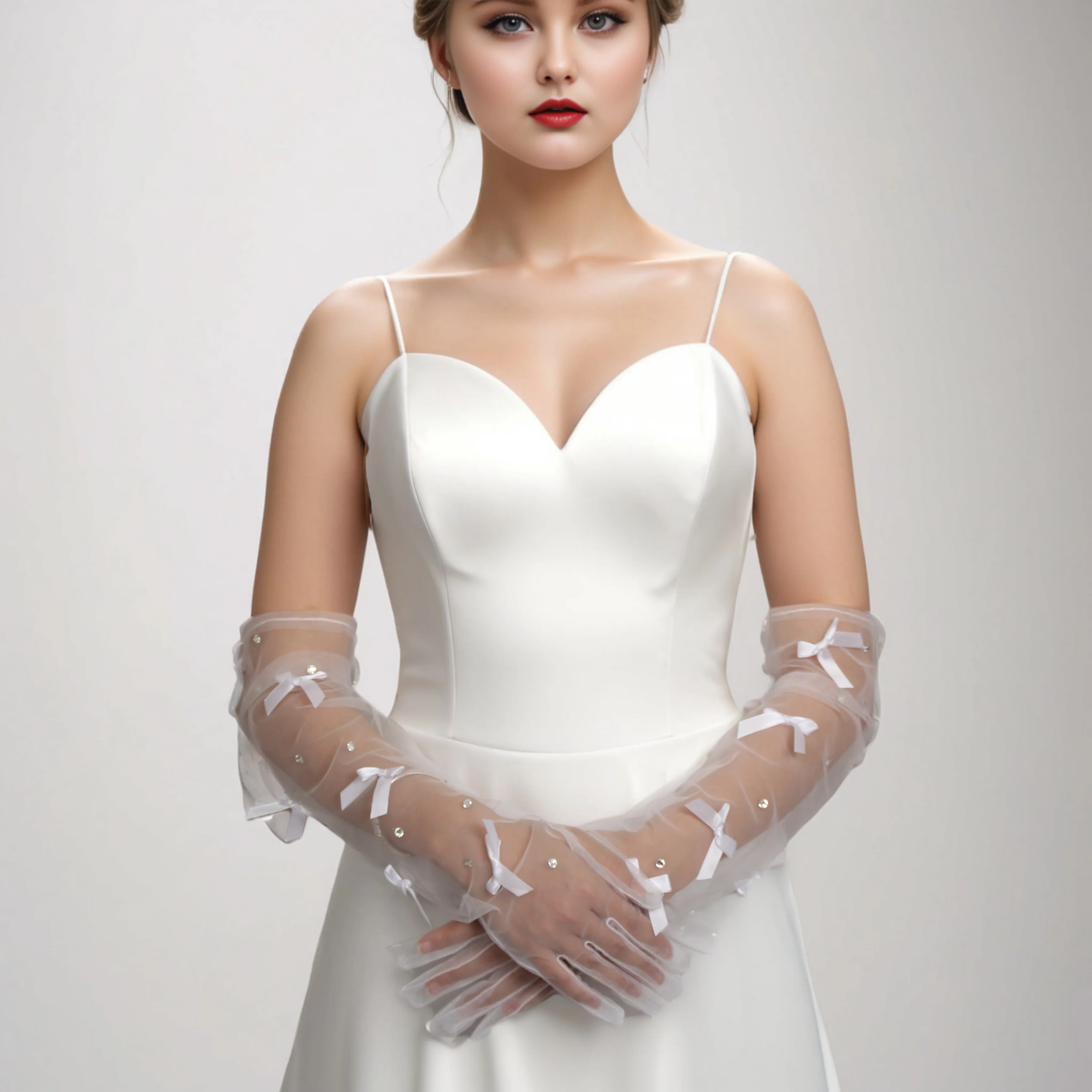 قفازات الزفاف الأنيقة اليدوية Bowknot حجر الراين قفازات بيضاء حفلات الزفاف عشاء الأطراف تألق اكسسوارات الزفاف لينة GM05 #4