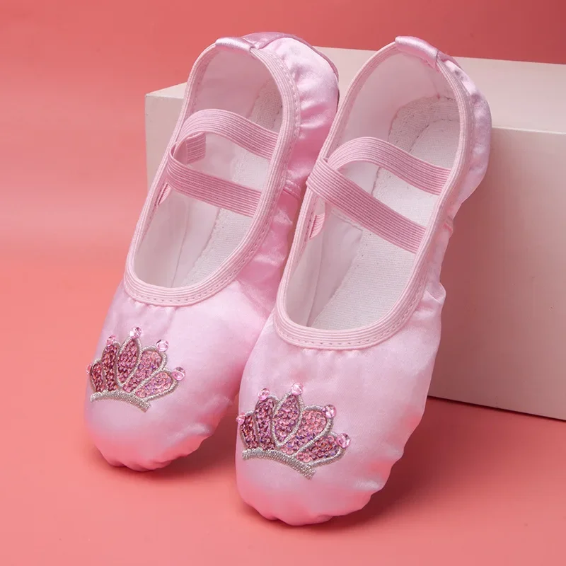 Victoria-zapatos de baile gimnásticos para niña y mujer, zapatillas planas de seda y seda, con corona bordada, Ballet para niños y niñas