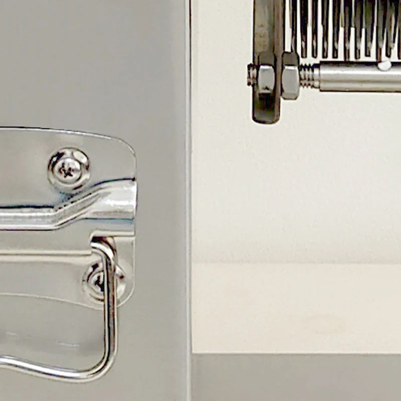 

Автоматическая машина для запайки бутылок с электромагнитной индукцией и фольгой, непрерывная автоматическая машина для запайки пластиковых бутылок с уплотнителями