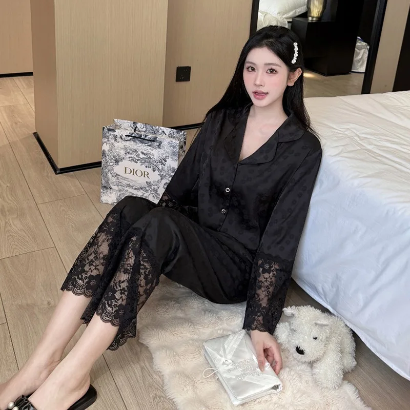 

Lace Hollow Plum Blossom Pajamas Spring Comfortable Long-sleeved Loungewear Set