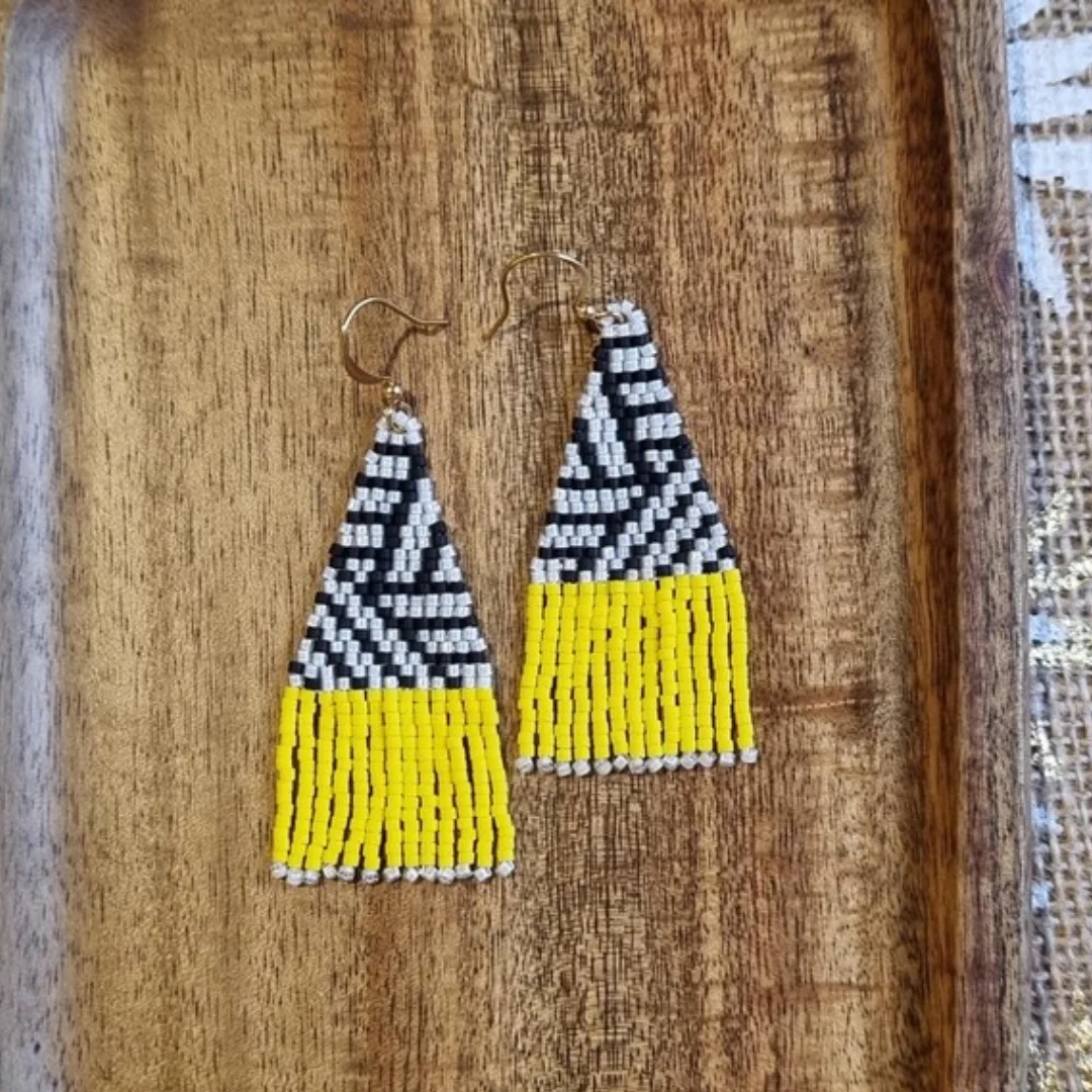 ZGMXR Rice bead earrings Geometry Hand-woven Color matching Simple Alloy Tassel Fashion Pattern  Bohemia Beaded earrings