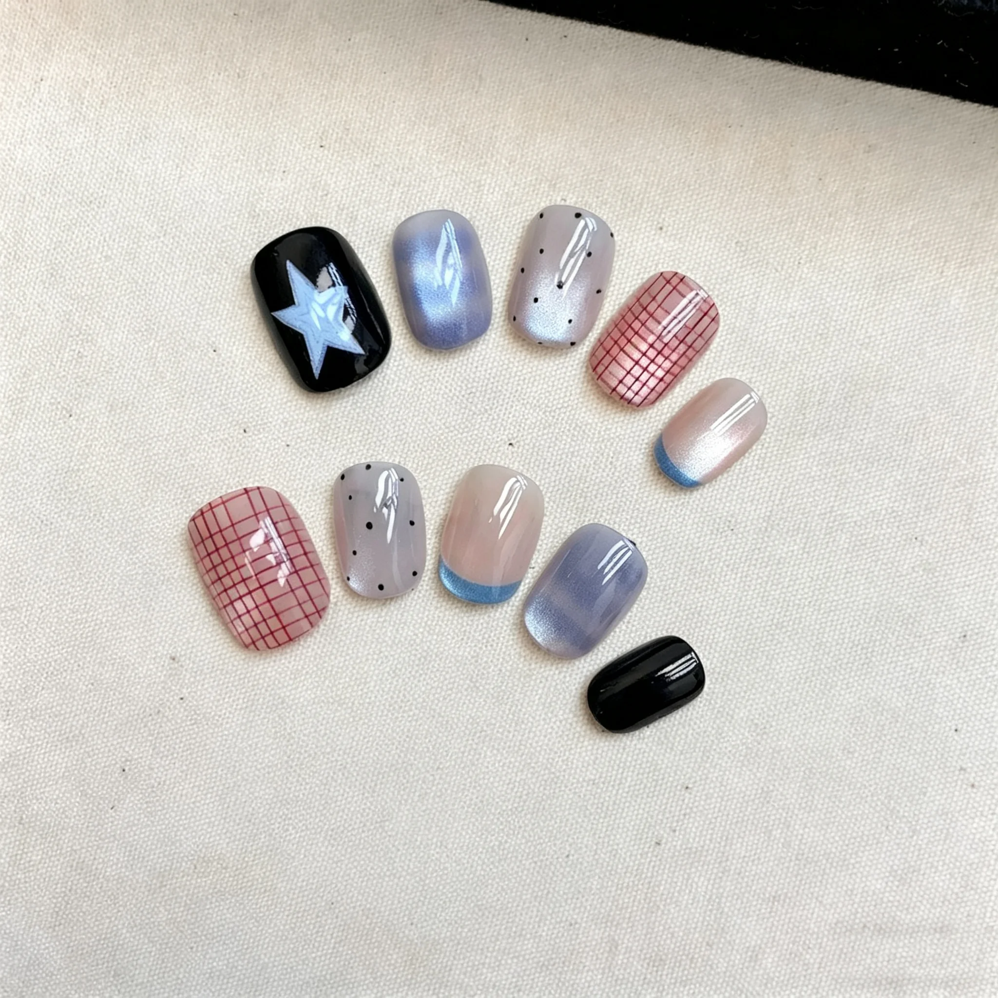 10Pcs Short Square Press On Nails Blue Cat Eye Star Plaid Y2K Fake Nails Full Cover Reusable Wearable False Nail Tips For Women