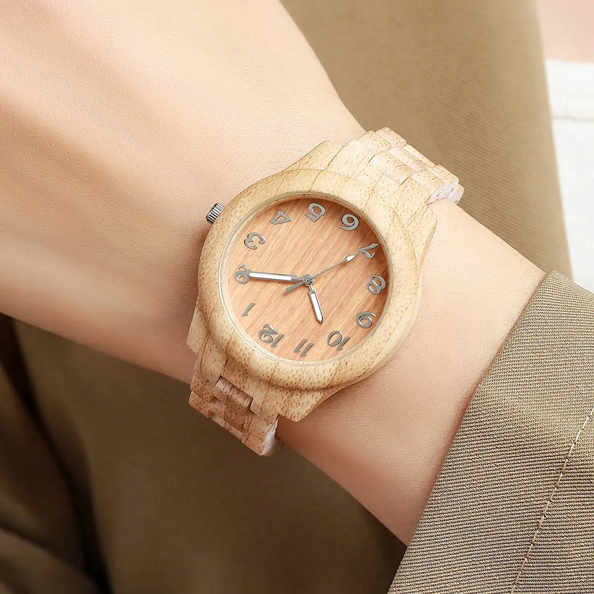 ساعات نسائية عصرية كاجوال بنمط خشبي وبلاستيك وساعة كوارتز للنساء على مدار الساعة هدية Relogios Feminino