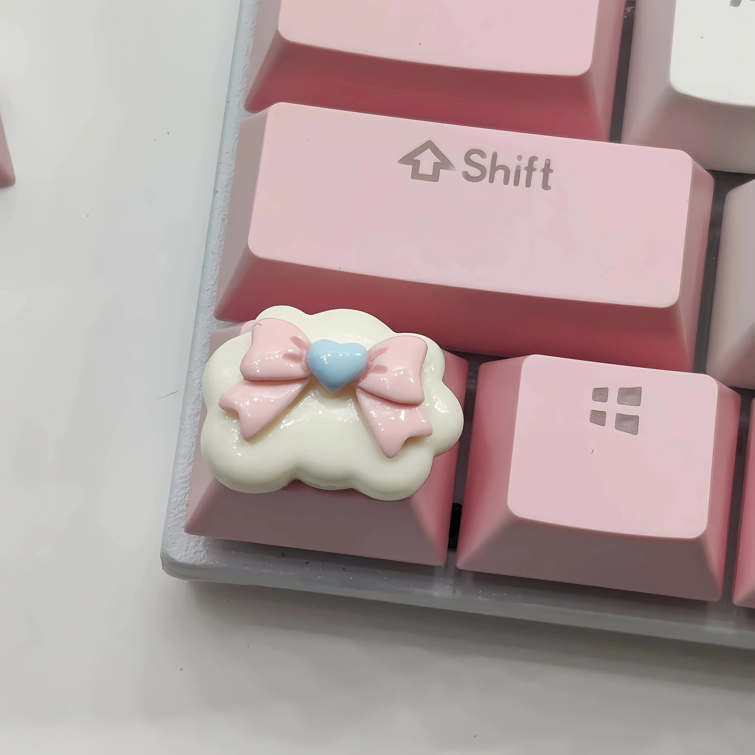 Butterfly Knot Keycap Decorative Decal Custom Resin Ctrl/win/alt/TAB Decorative Buttons Cloud Tie Diy Cute Keyboard Accessories