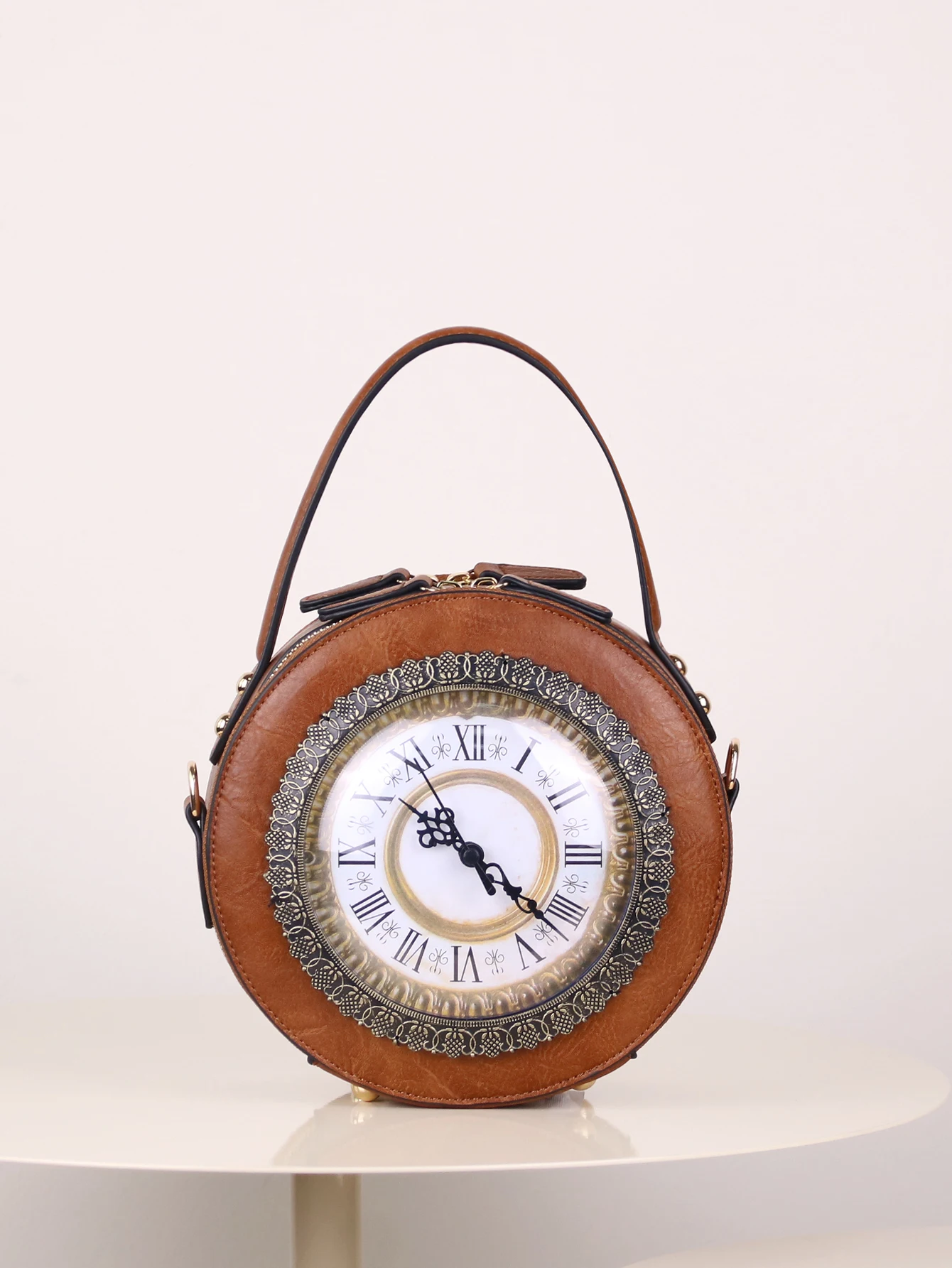 Retro style Korean style handbag, creative clock, clock bag, fashionable new popular clock, personalized design bag, cute and fa