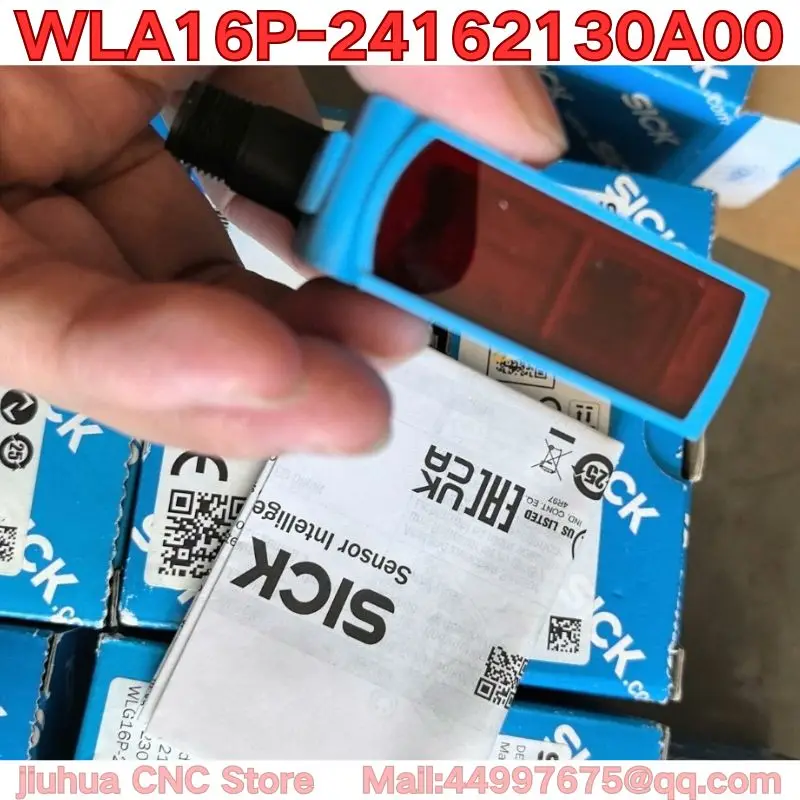 New WLA16P-24162130A00 photoelectric sensor