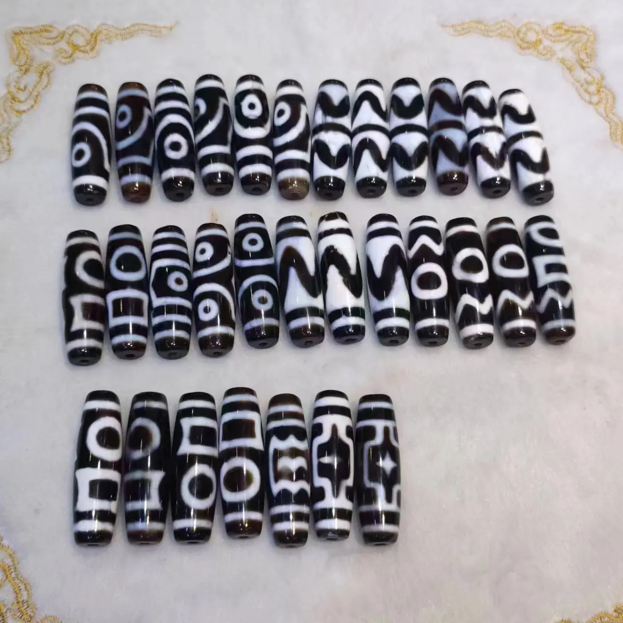 1pcs/lot Natural Agate Dzi Multiple patterns Black white Glossy finish 40mm diy Bracelet necklace Handmade beads Ethnic style