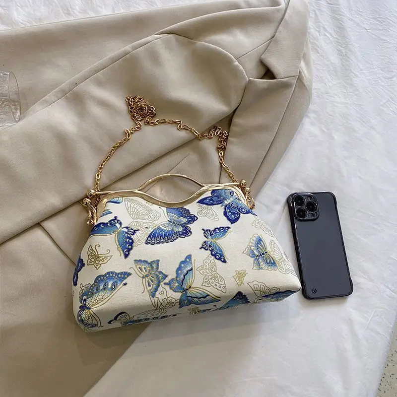Handbags Women's Bag 2026 New Chinese Style Embroidery Thread Handbag Ins Women's Retro Foreign Style Messenger Dinner Bag Tide
