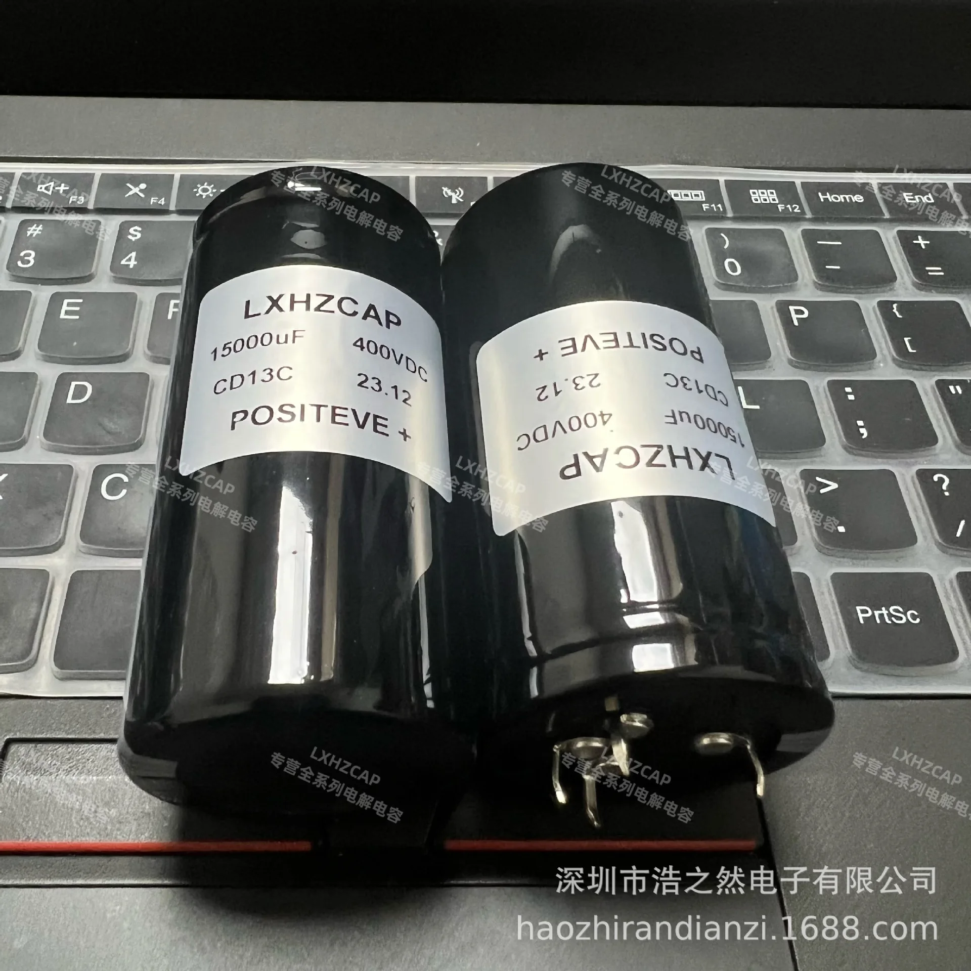 The new electrolytic capacitor CD13C 400V1500UF 40x80 400vdc 1500MFD four feet