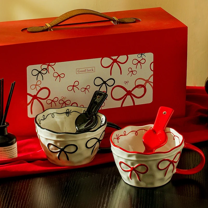 

Набор керамических кружек для пары с ручной росписью и узором в виде узлов, для свадьбы, для завтрака, в подарочной коробке, для домашнего использования