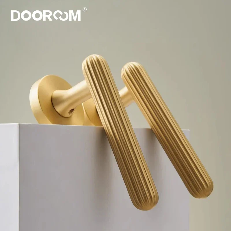 DOOROOM Solid Brass Luxury Diamond Pattern Door Lock Set Silent Magnetic Latch Interior Wooden Doors Modern European Handle