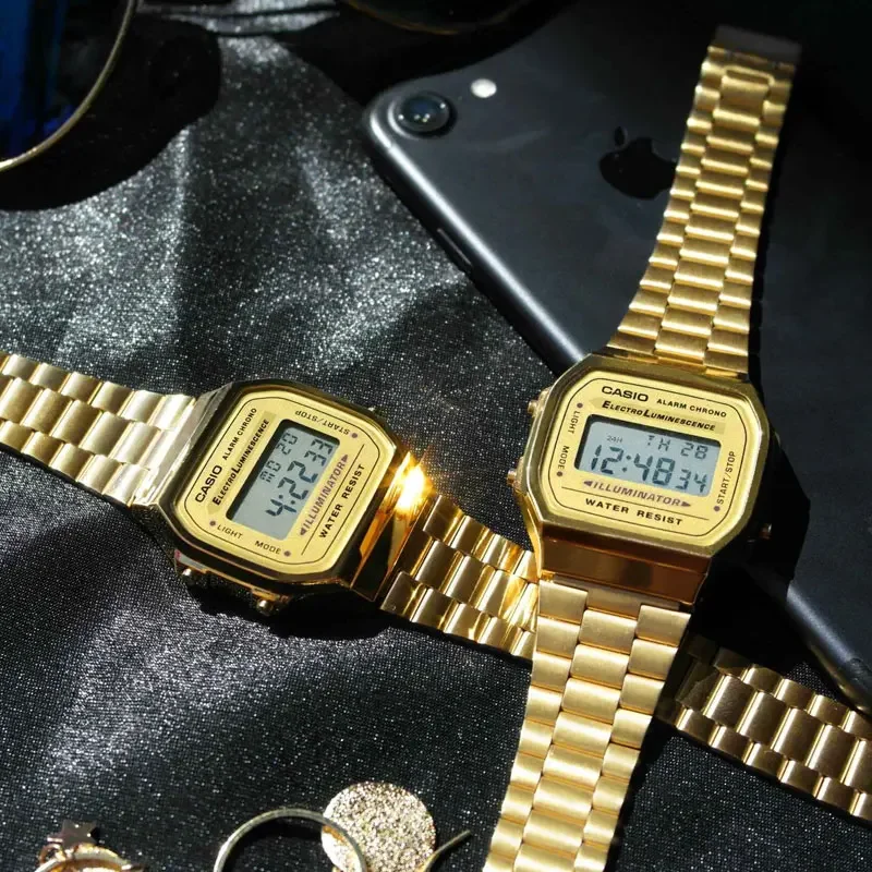 Reloj Digital CASIO A168WG-9W Vintage Dorado con Correa de Acero Inoxidable, Resistente al Agua, Retro, de Cuarzo, Unisex, para Regalo