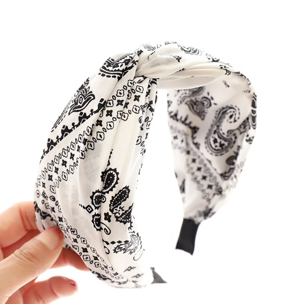 Breite Stoff-Stirnbänder für Frauen und Mädchen, mit Blumenmuster geknotete Haarbänder, weibliche Stirnbänder, Haarreifen, Haar-Accessoires – Detail 4