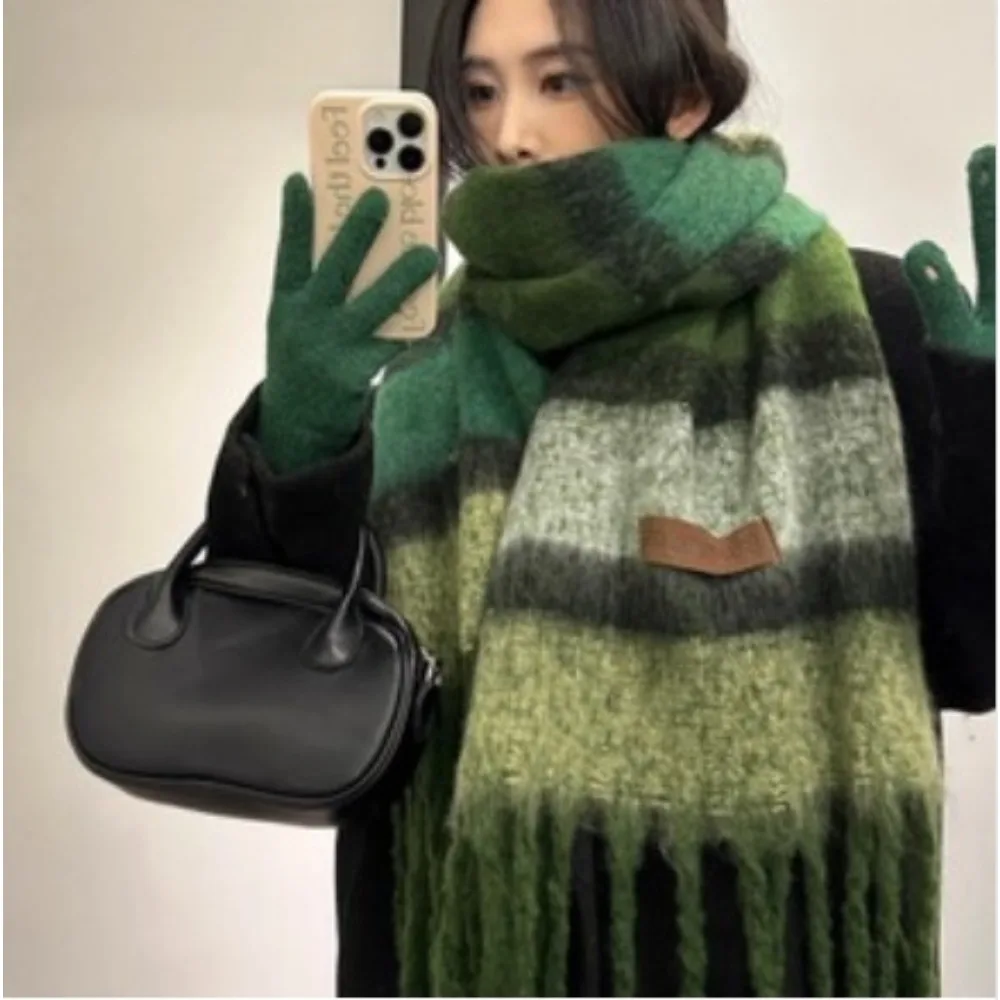 

230*40cm Mallard Premium Winter Scarf Women 2025 New Korean Style Thick Warm Fashionable Neck Warmer Cold Weather Accessories