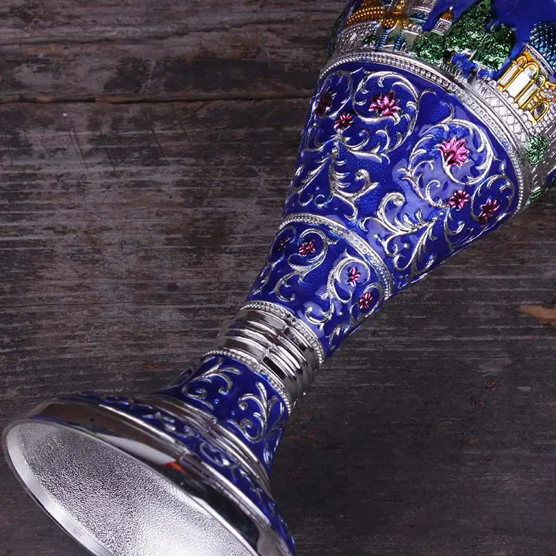 European-style Metal Drop-resistant Flower Device Decorative Desktop Vase Painted Handicraft Ornament Creative Castle Prop Ornnt