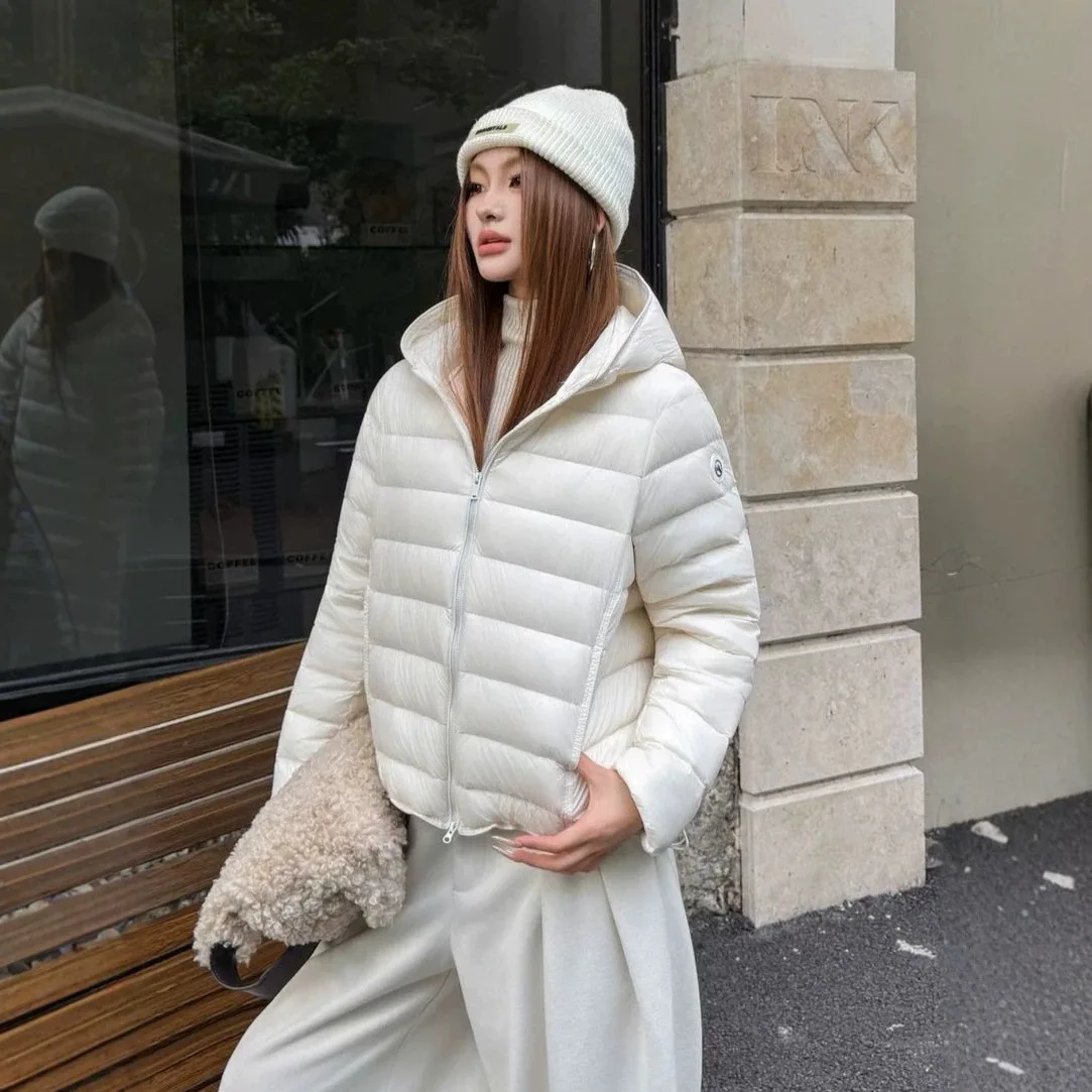 Winter White Duck Down Waterproof Outwears Women Pork Rib Style Lightweight Hooded Down Jacket Female Warm Parker Down Jacket