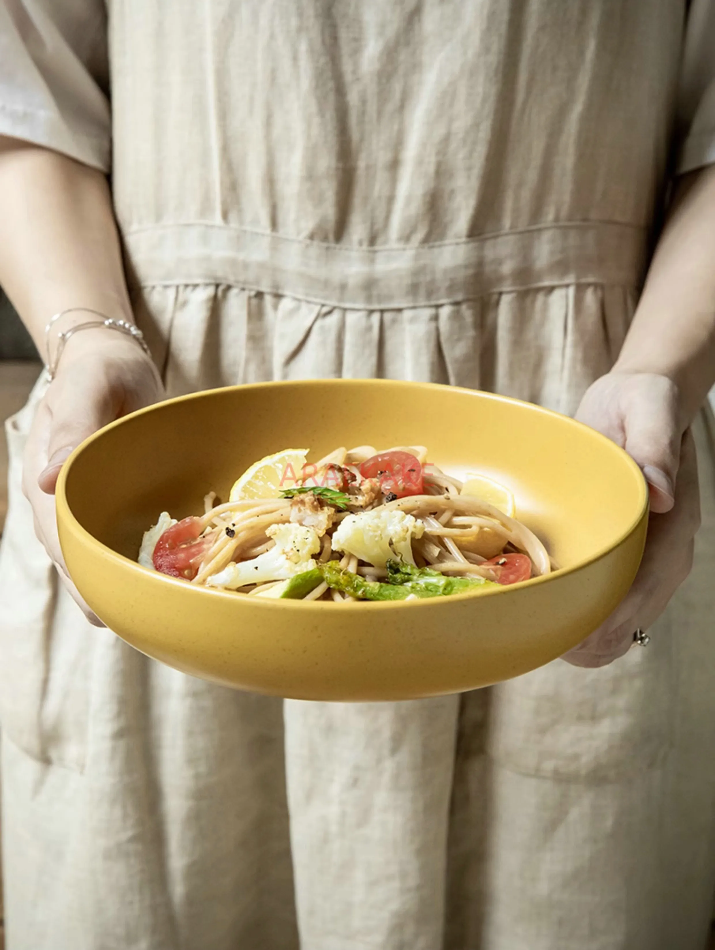 

New 8-inch Ceramic Salad Plate Matte Sesame Glazed Vegetable Bowl Round Deep Plate