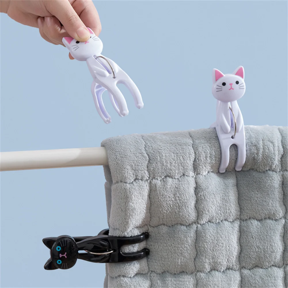 2pcs Beach Chair Clips Windproof Non Slip Clamps Plastic Clothes Pegs Home Storage Organization Beach Towel Clamps