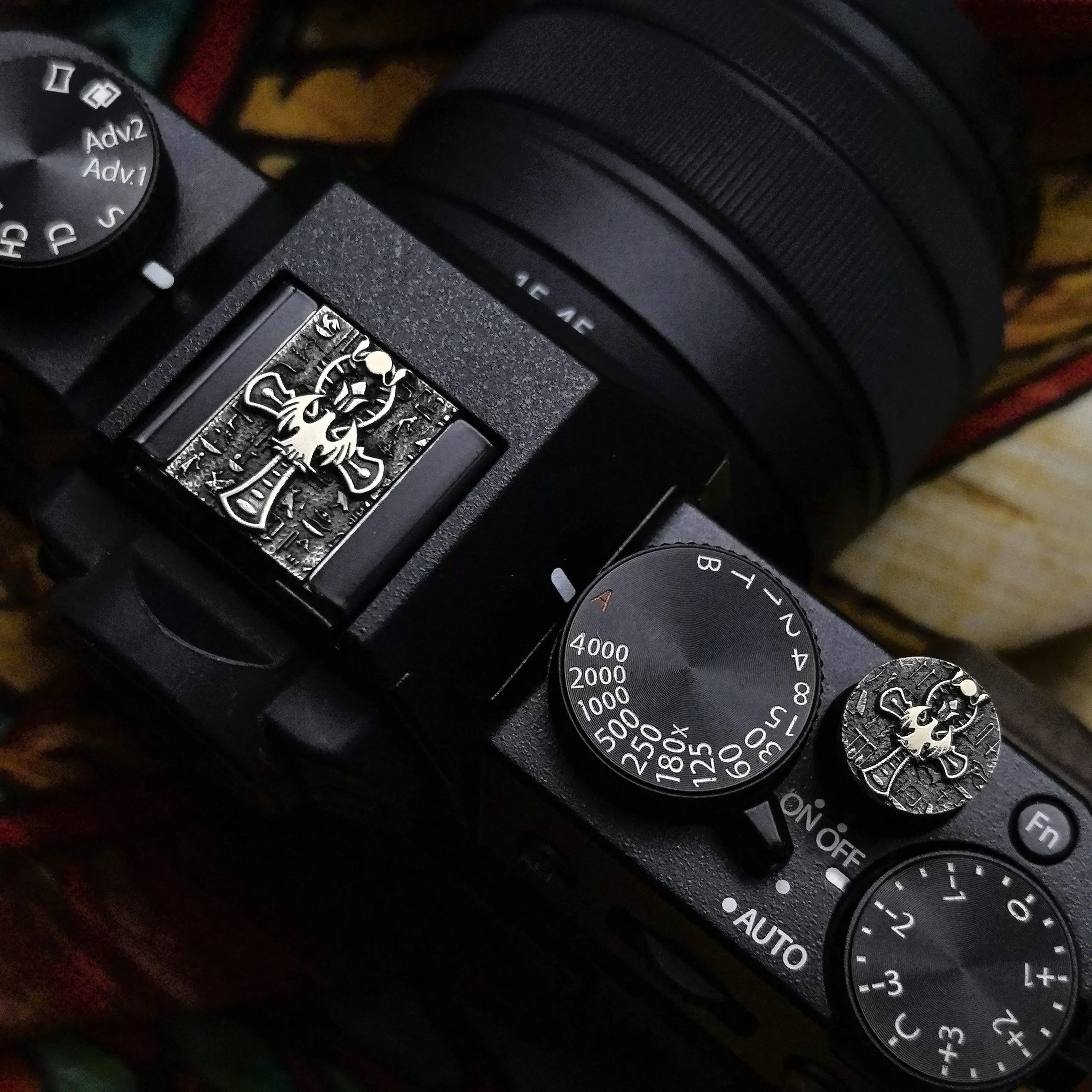 ฝาครอบฮอตชูว์แบบแกะสลักลายวินเ - Lens Cap Vintage บทวิจารณ์และราคา