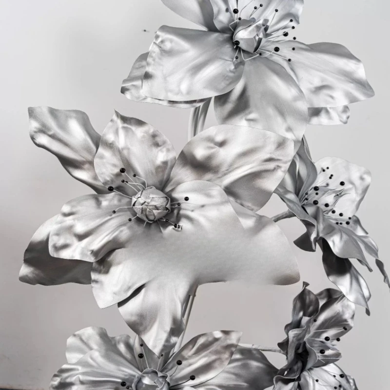 

New pearlescent EVA silver flower Cattelan high-end art wedding shopping mall Lu Yin Mei Chen outdoor set giant