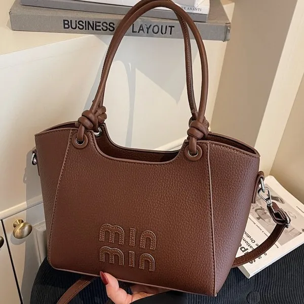 

2025 Fall Winter Spacious Bucket Bag, Fashion Shoulder Purse for Women, Large Capacity Tote, Chic Crossbody Bag, Day-to-Night