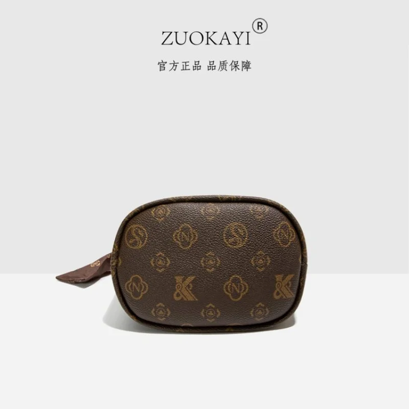 

Ladies Travel Duffel Bag Canvas Spacious with Zipper Closure Ideal for Weekend Getaways and Beach Trips